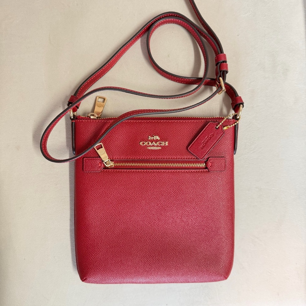 🌷COACH 🌺 Mini Rowan file leather Cherry Red Crossbody Bag